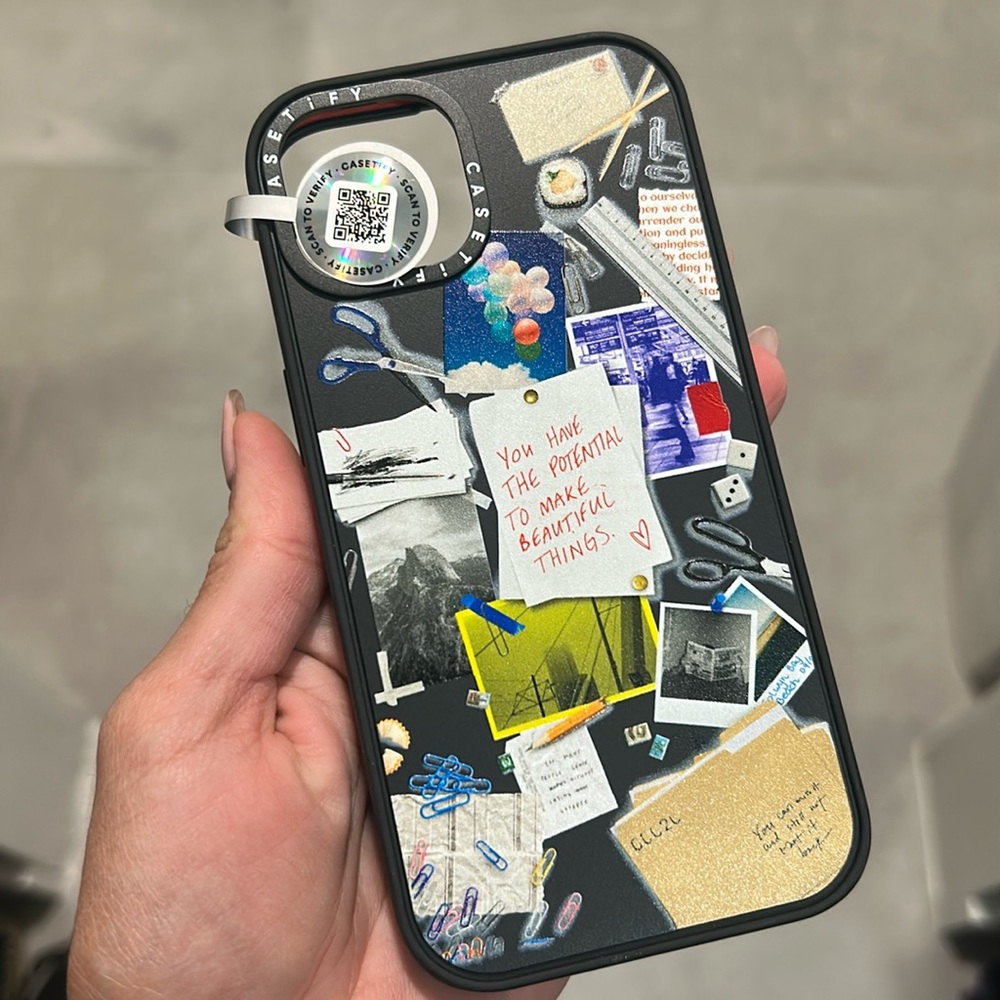 Casetify / Case Iphone 14